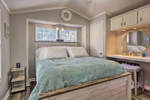 Bright Miramar Tropical Cabana, 2 Blocks To Beach!