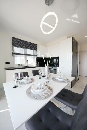 Apartamentos Luxury Majpruz Suites