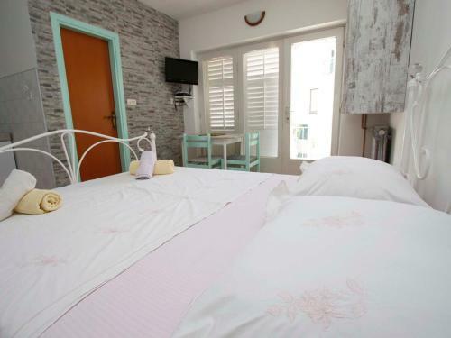 Apartments Srdjan