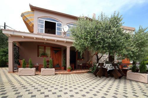 Apartments Melita