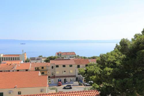 Apartments With A Parking Space Makarska - 18332