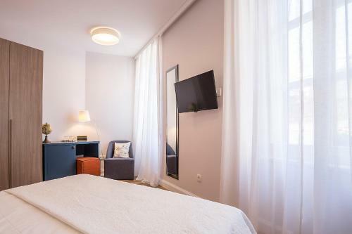 Hostal Piano Nobile Rooms