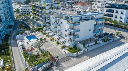Seaside Apartments