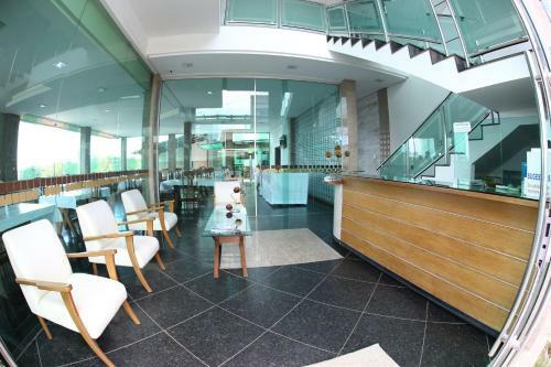 Hotel Ed. Carolmilla