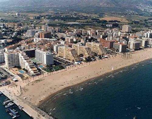 Apartamento Roses, Edificio San Joan