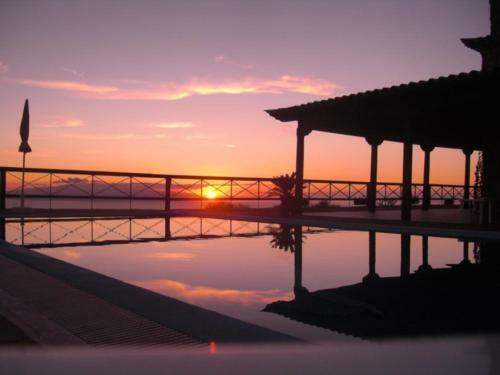 Cercado Del Medio, Villa Con Piscina Privada