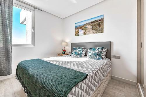 Ocean Garden Apartment With Seaview.