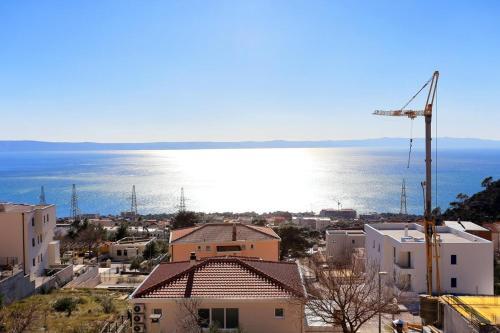 Apartments With A Parking Space Makarska - 18145