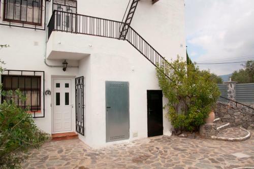 Apartamento Pie de Jard�n En Roses