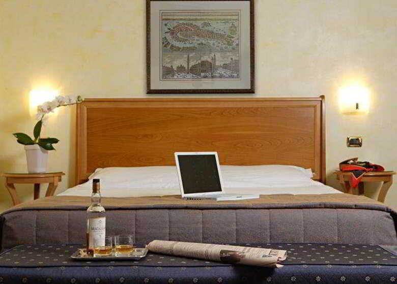 Hotel Plaza