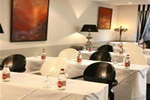 Hotel Elysee Palace