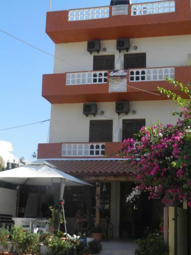Hostal Crysalis Studios