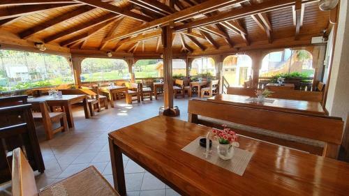 Hostal Villa Knezevic