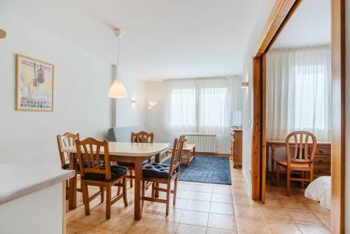 Apartamento Brazatos - Formigal, 8 Pax Y Jard�n
