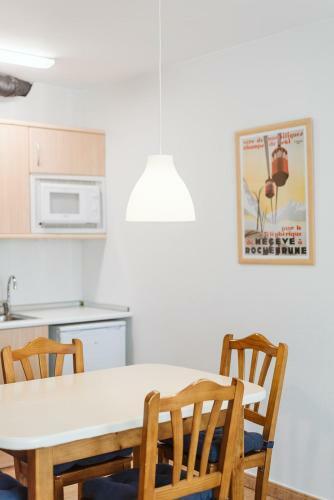 Apartamento Brazatos - Formigal, 8 Pax Y Jard�n