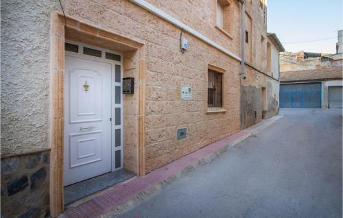 Nice Apartment In Abanilla With 2 Bedrooms