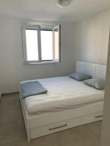 Brand New 3 Bedroom Apartment Inara G