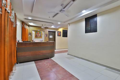 Oyo Spot On 8592 Hotel Paras Palace