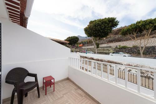 Ideal Getaway 2br Chalet - Private Terrace