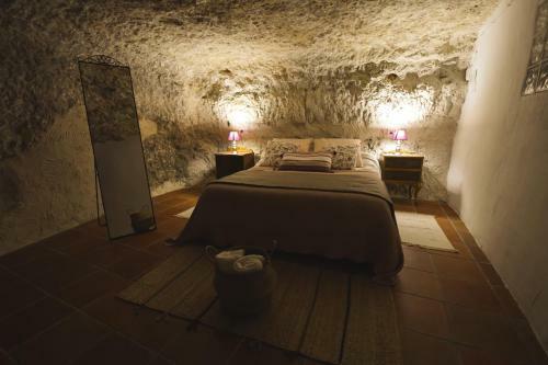 Cueva de La Abuela Mar�a