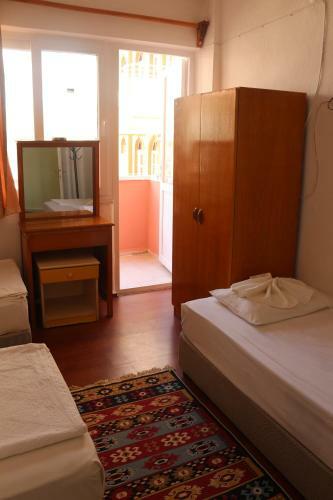 Flash Hotel
