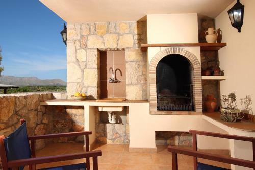 4 Bedroom Villa With Private Pool Near Alcudia
