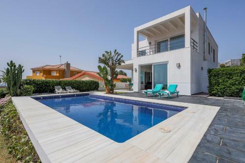 Villa C�diz Punta Carnero 1