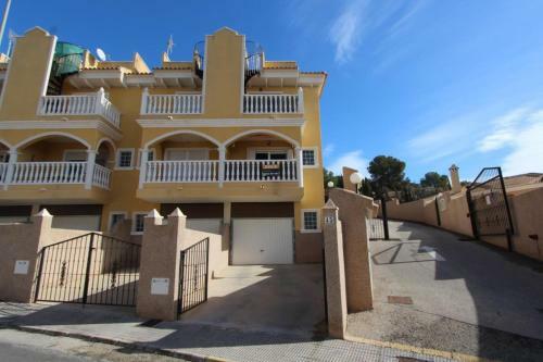 Casa Horadada