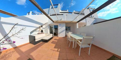 Comfortable 3-bed Apartment In Alhama de Murcia