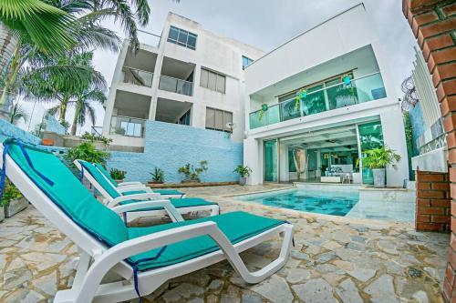 Villa La Flojera Beach House.