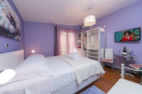 Villa Palma Apartments
