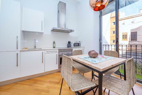 Comfort City Center Apartment