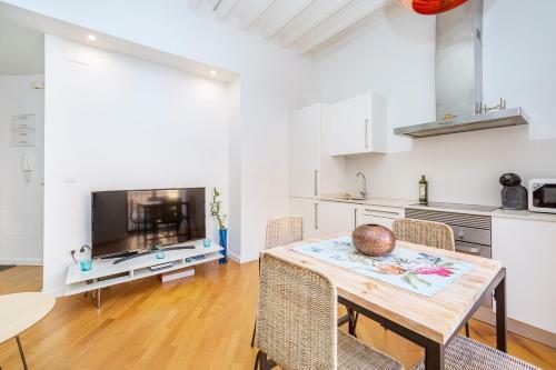 Comfort City Center Apartment