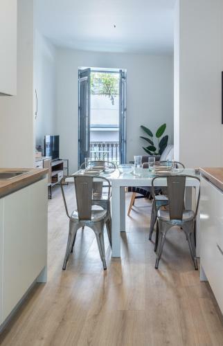 Balmis Plaza Apartments