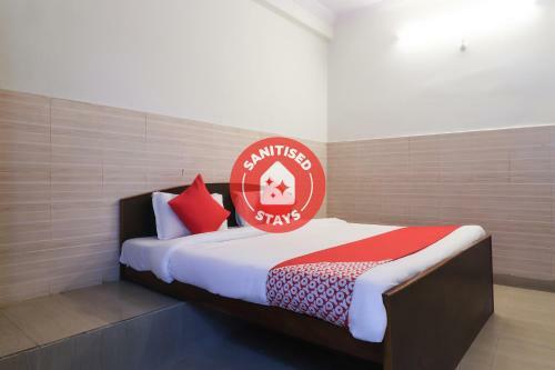 Oyo 62288 Hotel Sapna