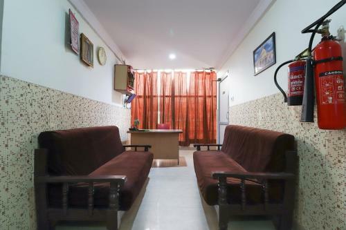 Oyo 62288 Hotel Sapna