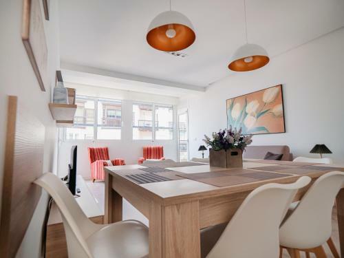 Apartamento Balc�n Rambla Con Vistas Al Mar