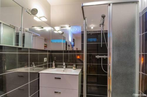 Two Bedroom Apartment Residence Maria