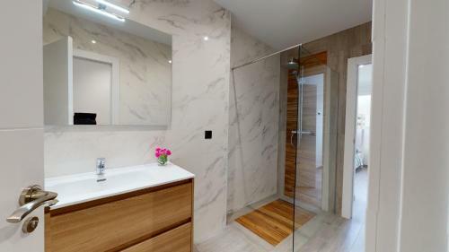 Apartamento Large & Relaxing City Home