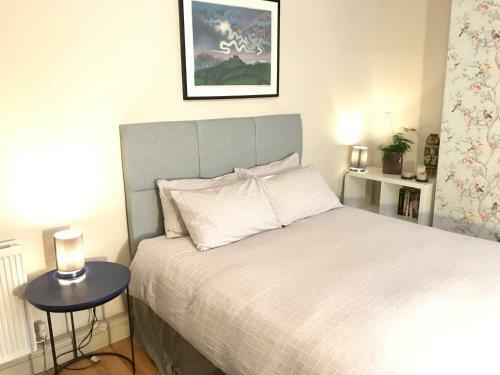 Apartamento Metro Residence Victoria