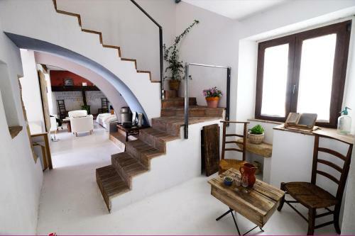 La Casa de La Luz. Artisthome