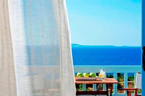Pirgos Stelida Hotel