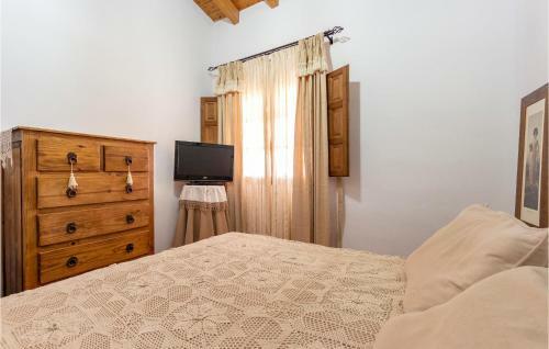 Nice Home In �lora With 2 Bedrooms