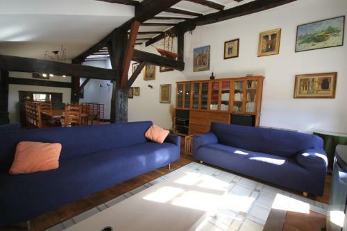 Casa Rural Txurdarena