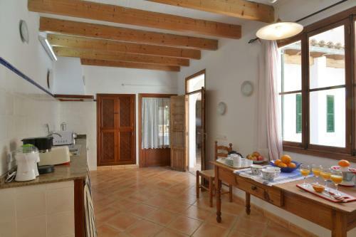 Mallorca Town House With Pool Beaches 20 Mints