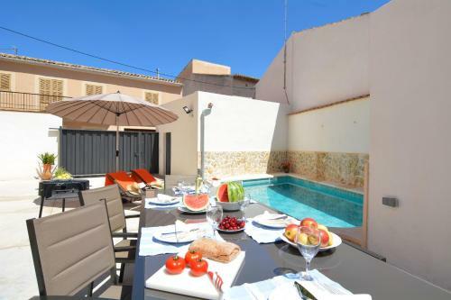 Mallorca Town House With Pool Beaches 20 Mints