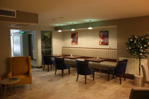 Norton Hotel