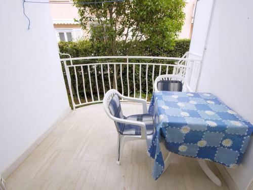 Hostal Apartments Tin