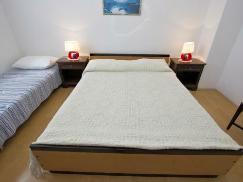 Hostal Apartments Tin