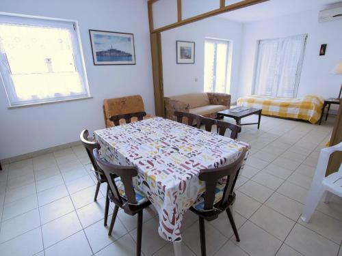 Hostal Apartments Tin